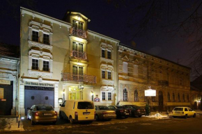 Отель Öreg Miskolcz Hotel  Мишкольц